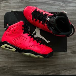 Nike Air Jordan 6 Retro Infrared 23 Size 6.5Y/ 8 Womens